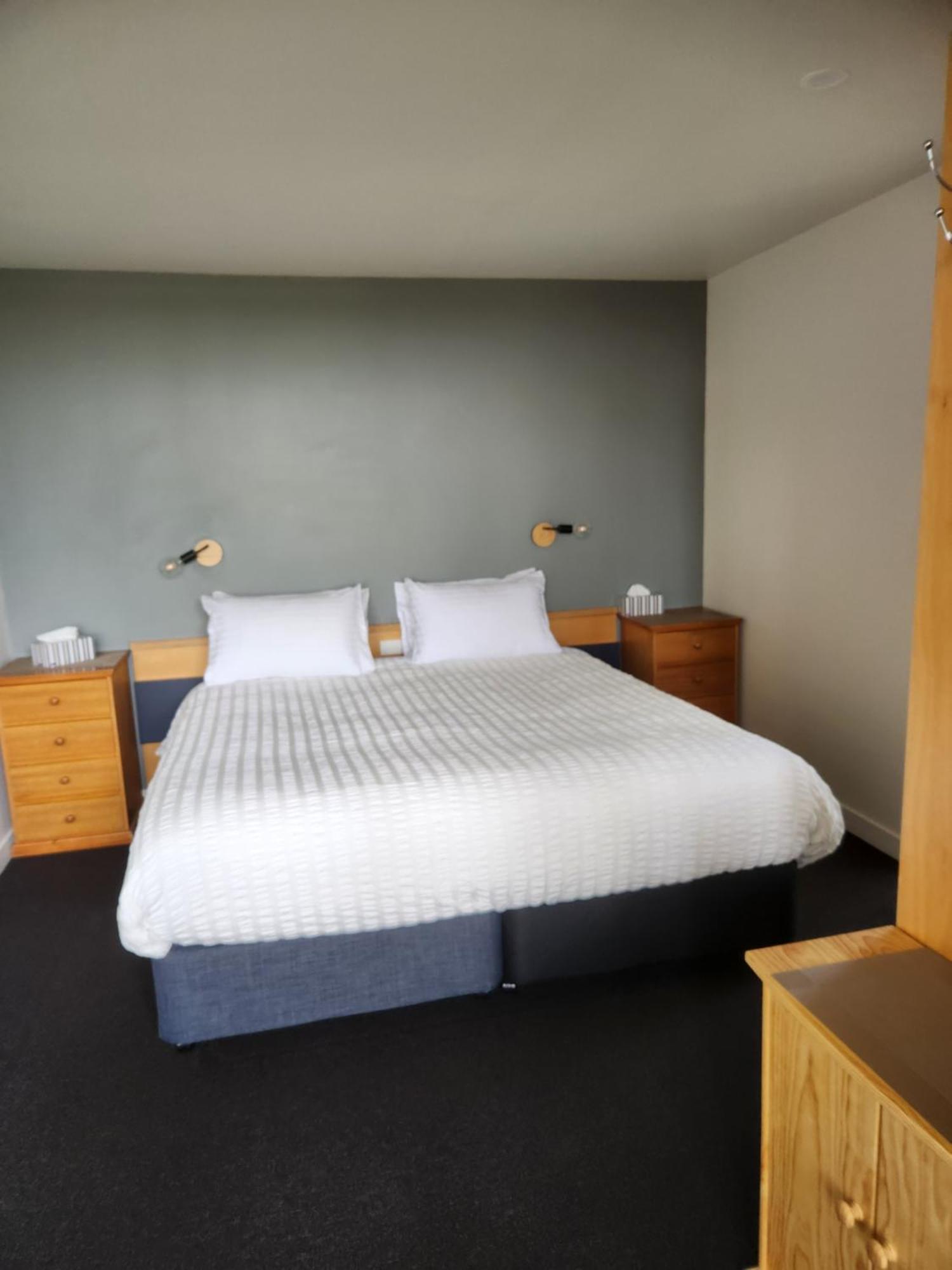 Armalong Winery Chalets Grindelwald Szoba fotó